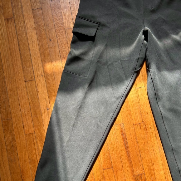 Lululemon Men's Cargo Joggers L Dark Green - Picture 2 of 6